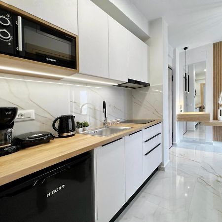 B&K Rooms Heraklion  Bagian luar foto