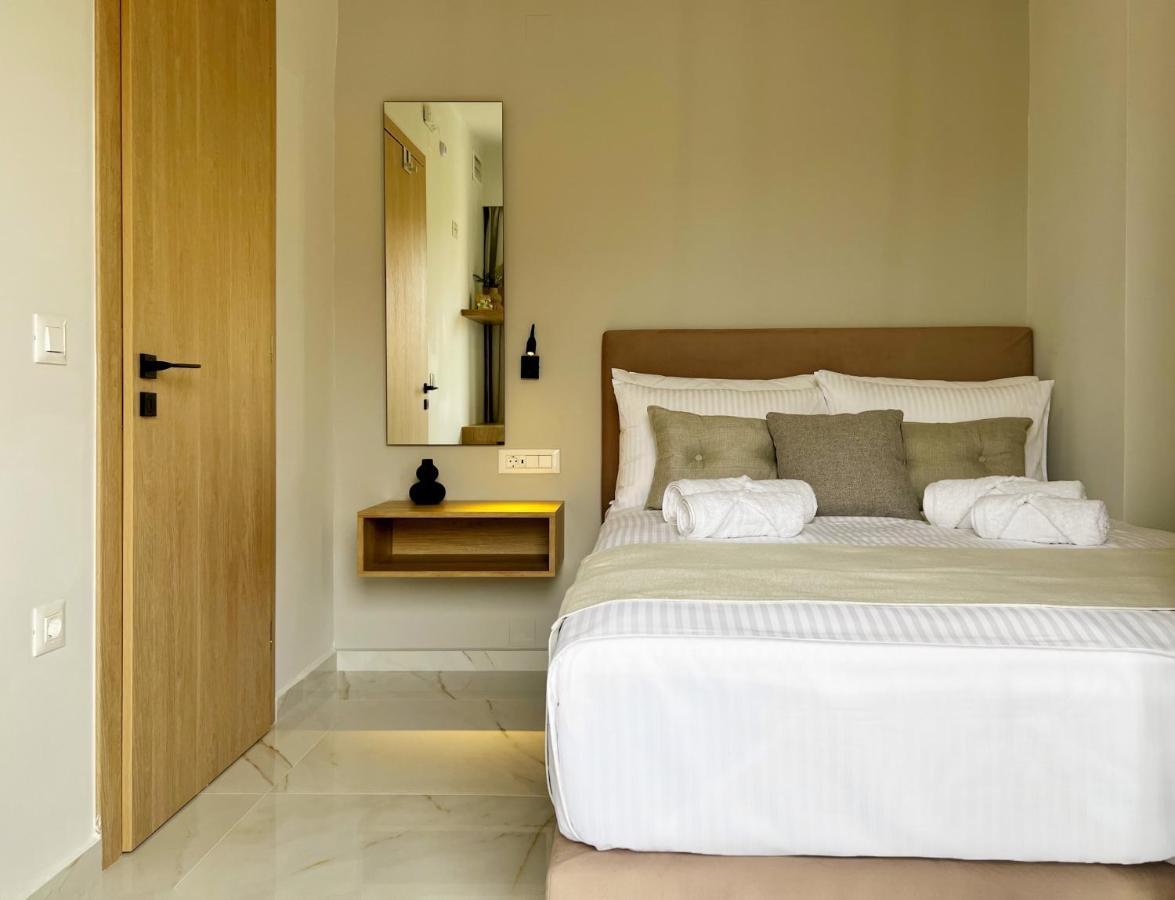 B&K Rooms Heraklion  Bagian luar foto