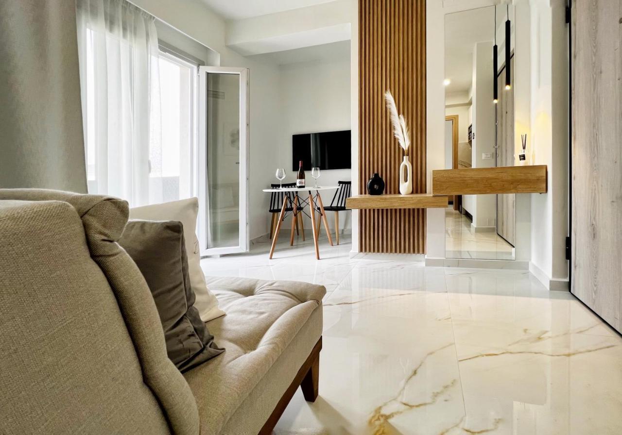 B&K Rooms Heraklion  Bagian luar foto