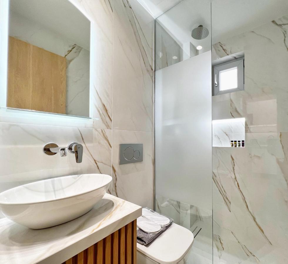B&K Rooms Heraklion  Bagian luar foto